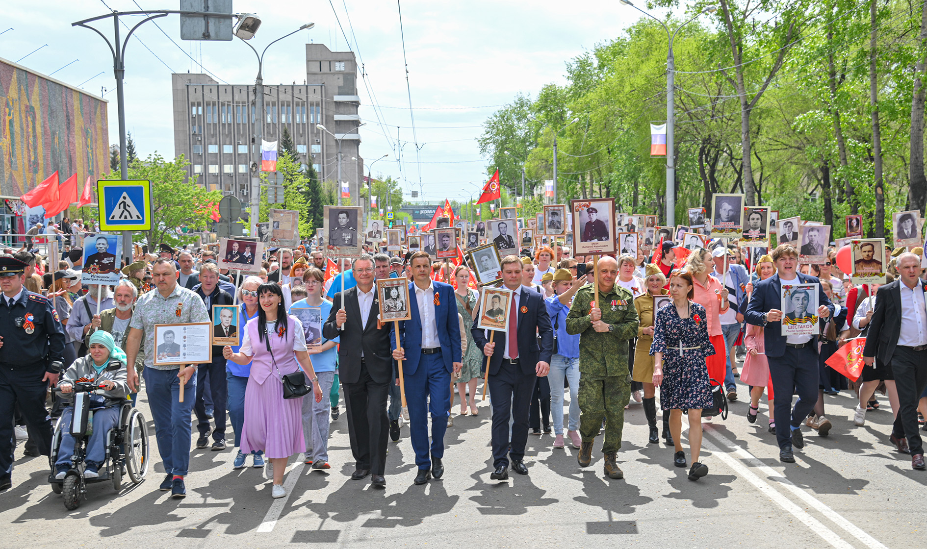 Хан тӧгiлістіг чааны ирткен матырлар алнында пазыбыс тӧбiн тӱзірчебіс